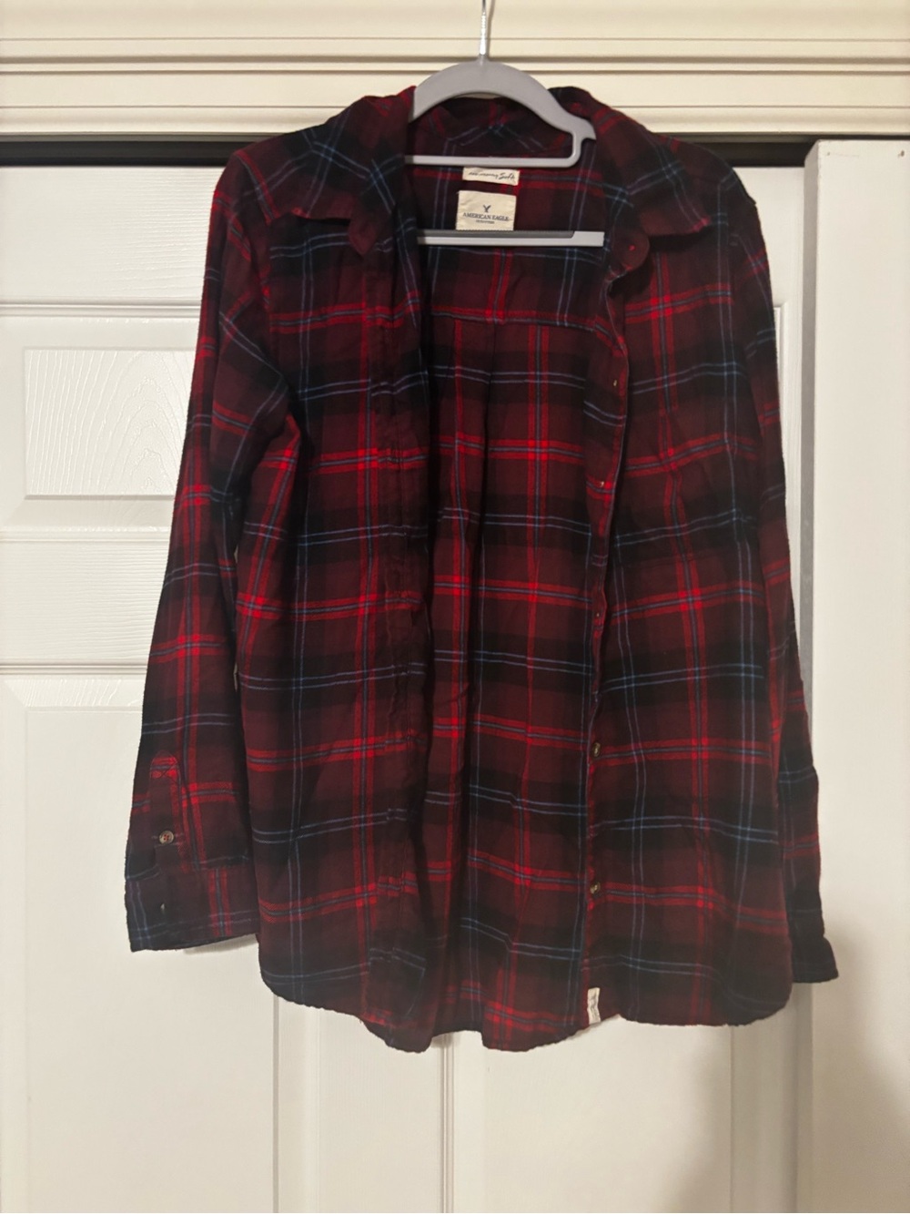 American Eagle Outfitters Red and Black Plaid Button-Down Shirt